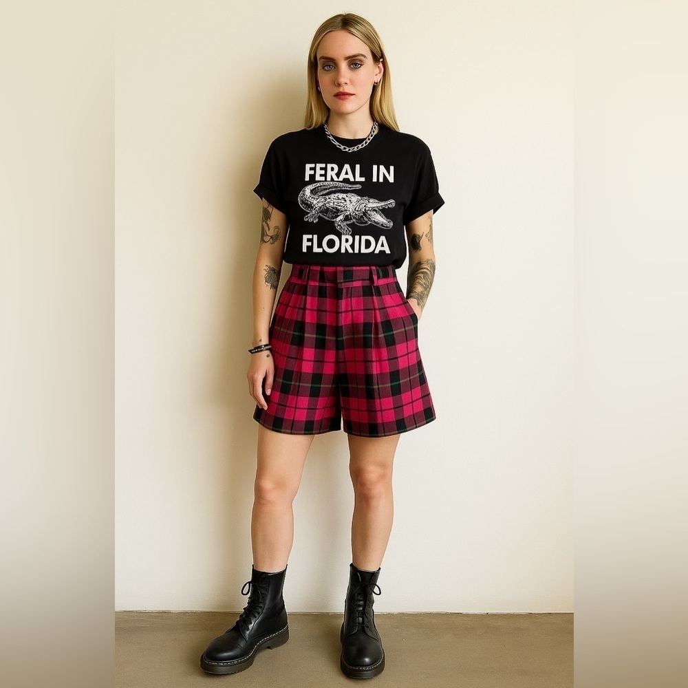 Henri Bendel New York 100% Silk High Rise Bermuda Shorts Hot Pink Plaid 0/2/XS/S